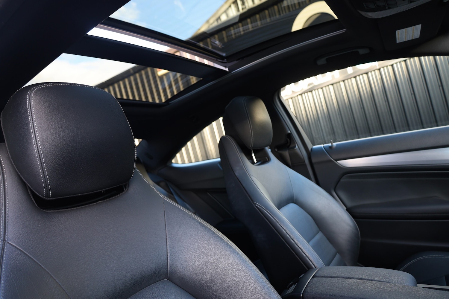 Used Mercedes-Benz C Class 2013 for sale - 76381772: Photo 22