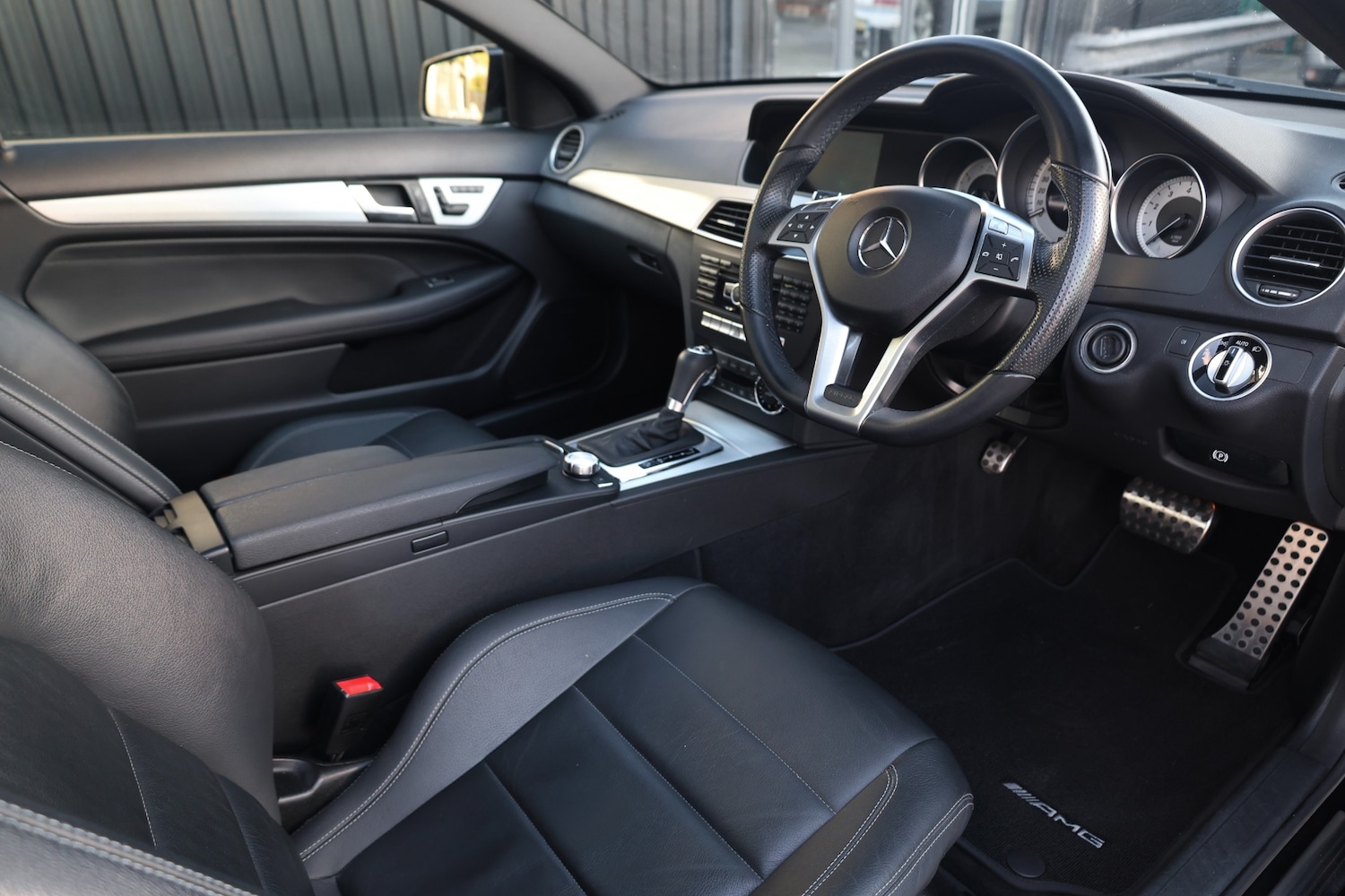 Used Mercedes-Benz C Class 2013 for sale - 76381772: Photo 9