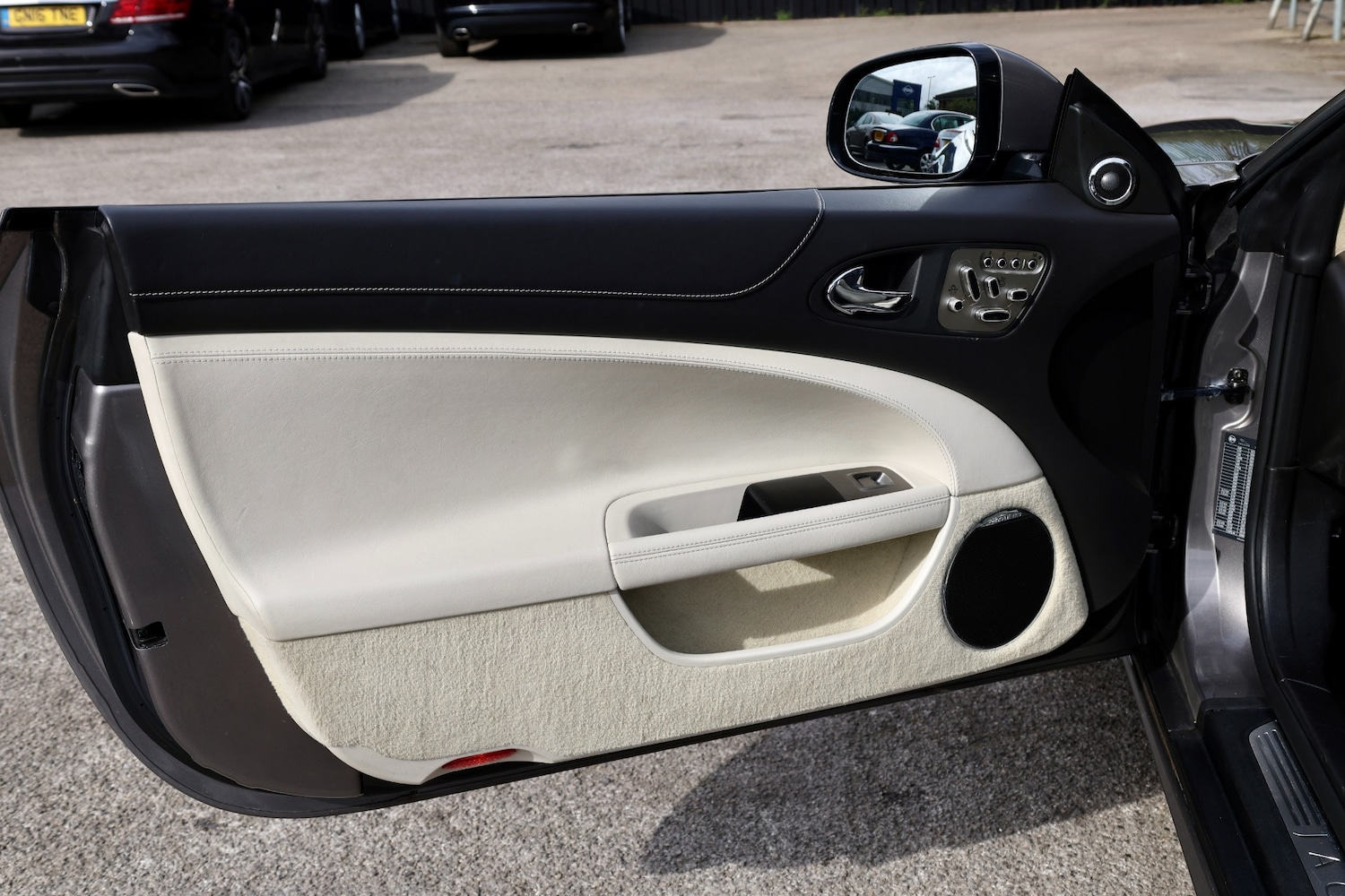 Used Jaguar XK 2010 for sale - 78131450: Photo 34