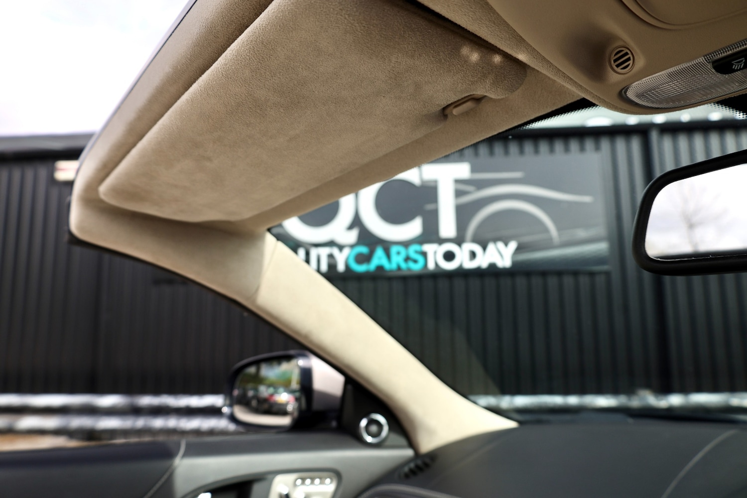 Used Jaguar XK 2010 for sale - 78131450: Photo 37