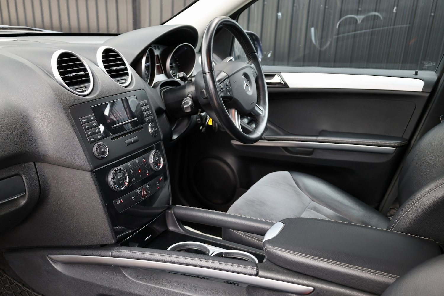 Used Mercedes-Benz M Class 2007 for sale - 77674883: Photo 10