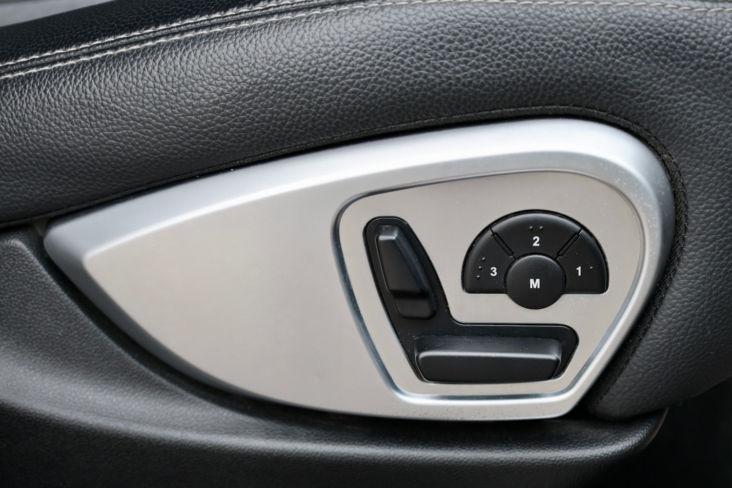 Used Mercedes-Benz M Class 2007 for sale - 77674883: Photo 26