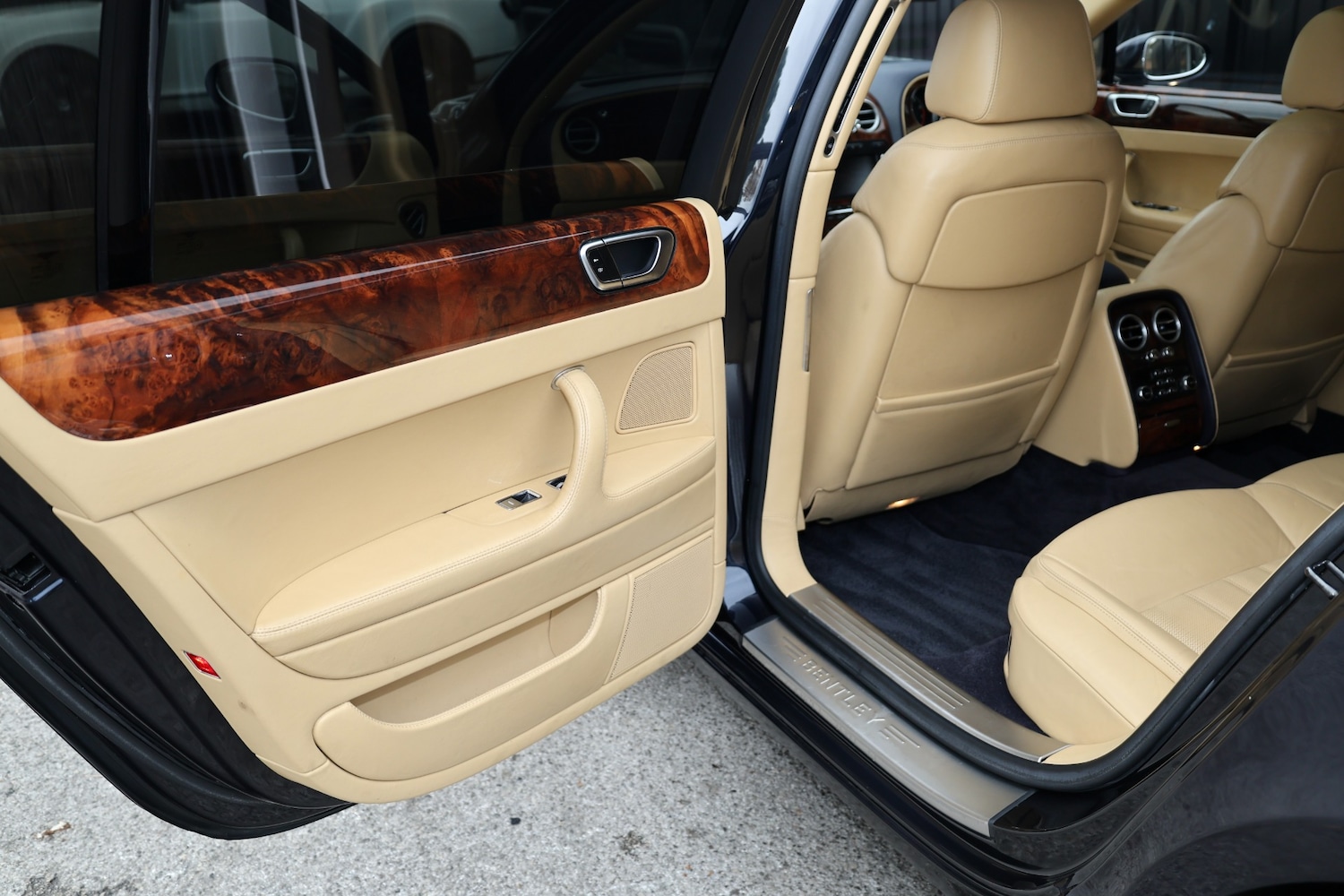 Used Bentley Continental 2006 for sale - 76298629: Photo 45