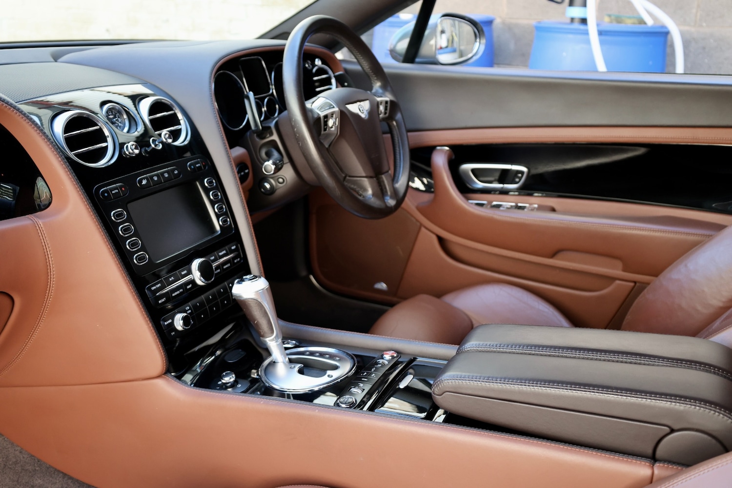 Used Bentley Continental 2011 for sale - 77930443: Photo 10