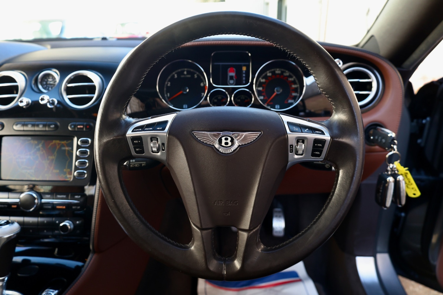 Used Bentley Continental 2011 for sale - 77930443: Photo 28