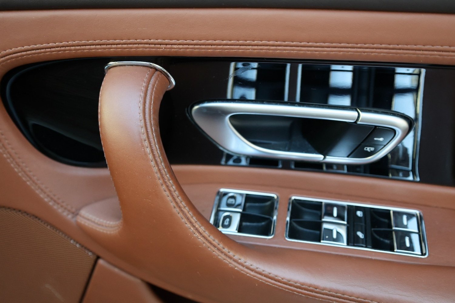 Used Bentley Continental 2011 for sale - 77930443: Photo 32