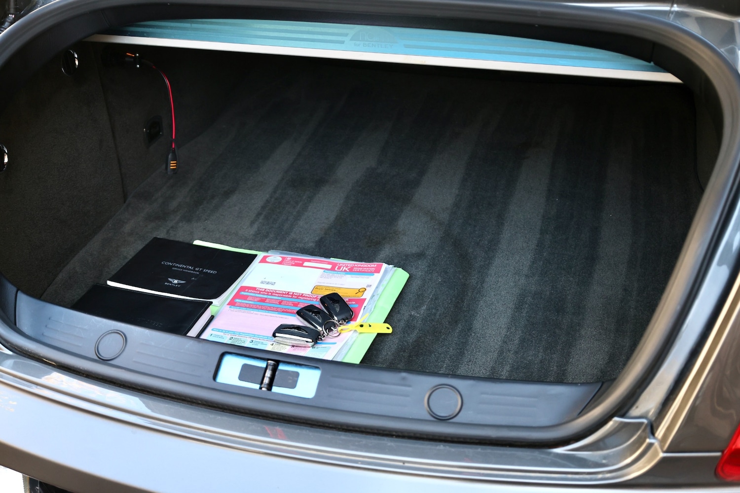 Used Bentley Continental 2011 for sale - 77930443: Photo 37