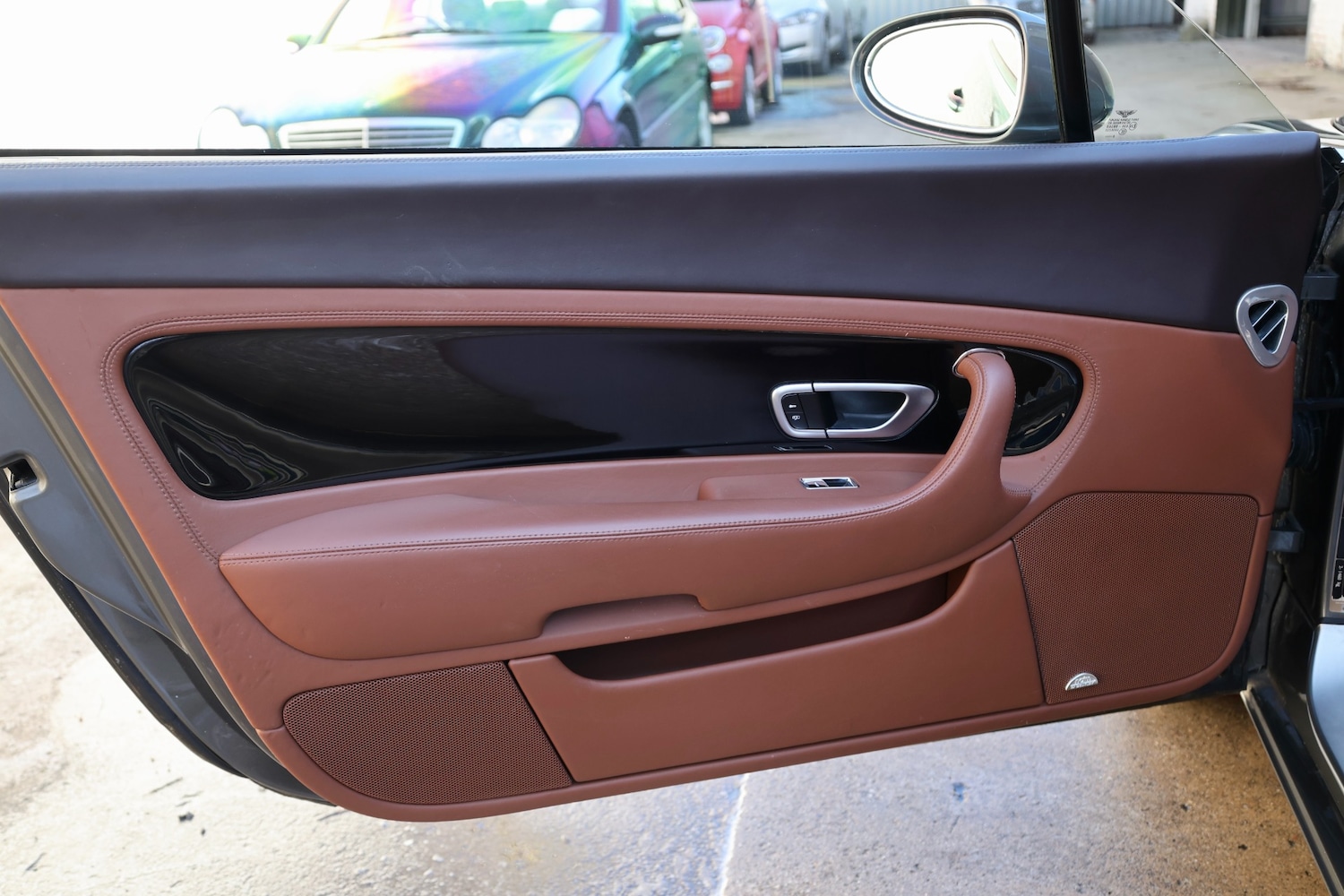 Used Bentley Continental 2011 for sale - 77930443: Photo 44