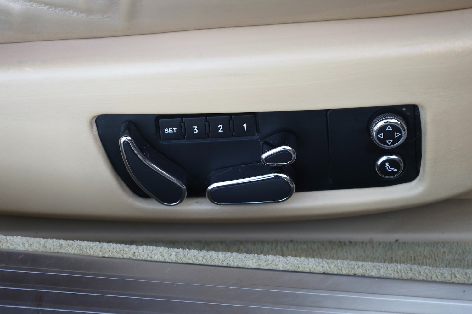 Used Bentley Continental 2004 for sale - 76956876: Photo 17