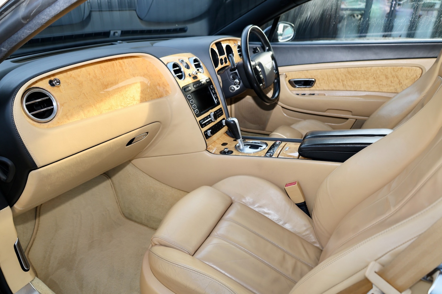 Used Bentley Continental 2004 for sale - 76956876: Photo 3