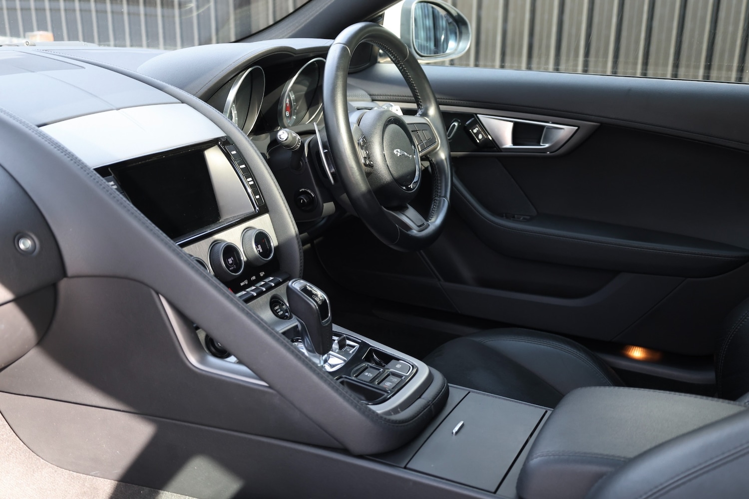 Used Jaguar F-Type 2014 for sale - 78031909: Photo 6