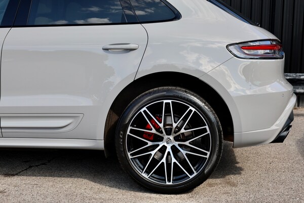 Used Porsche Macan 2023 for sale - 75535863: Photo 47