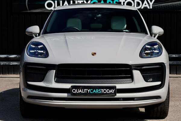 Used Porsche Macan 2023 for sale - 75535863: Photo 4