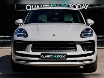Used Porsche Macan 2023 for sale - 75535863: Photo