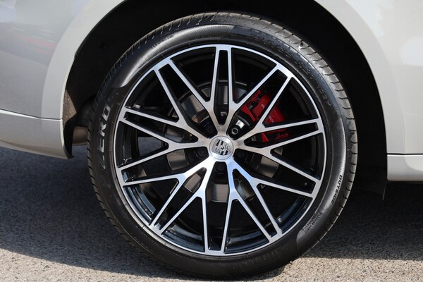 Used Porsche Macan 2023 for sale - 75535863: Photo 51