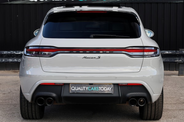 Used Porsche Macan 2023 for sale - 75535863: Photo 5