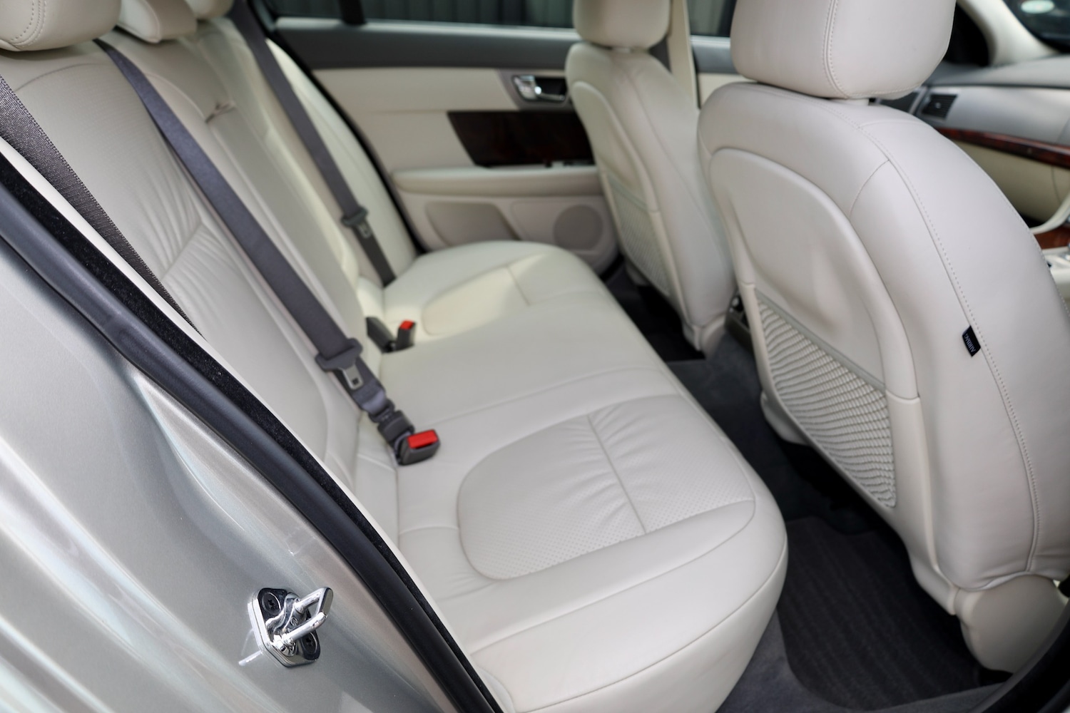 Used Jaguar XF 2009 for sale - 76493826: Photo 10