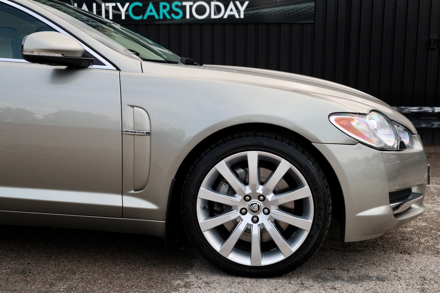 Used Jaguar XF 2009 for sale - 76493826: Photo 23