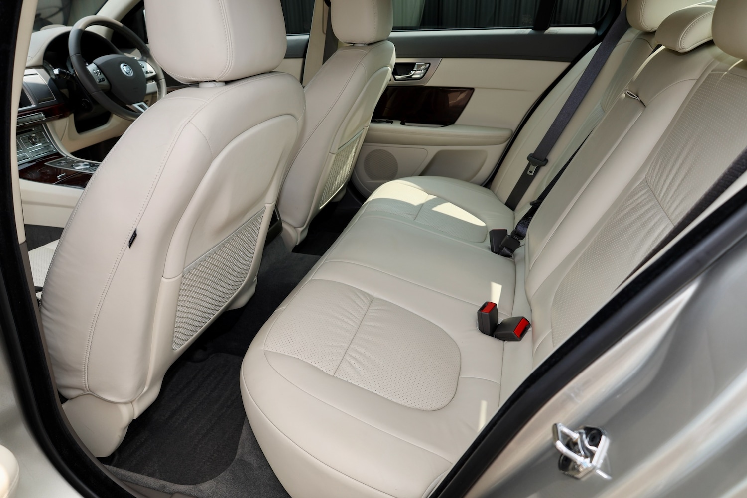 Used Jaguar XF 2009 for sale - 76493826: Photo 28