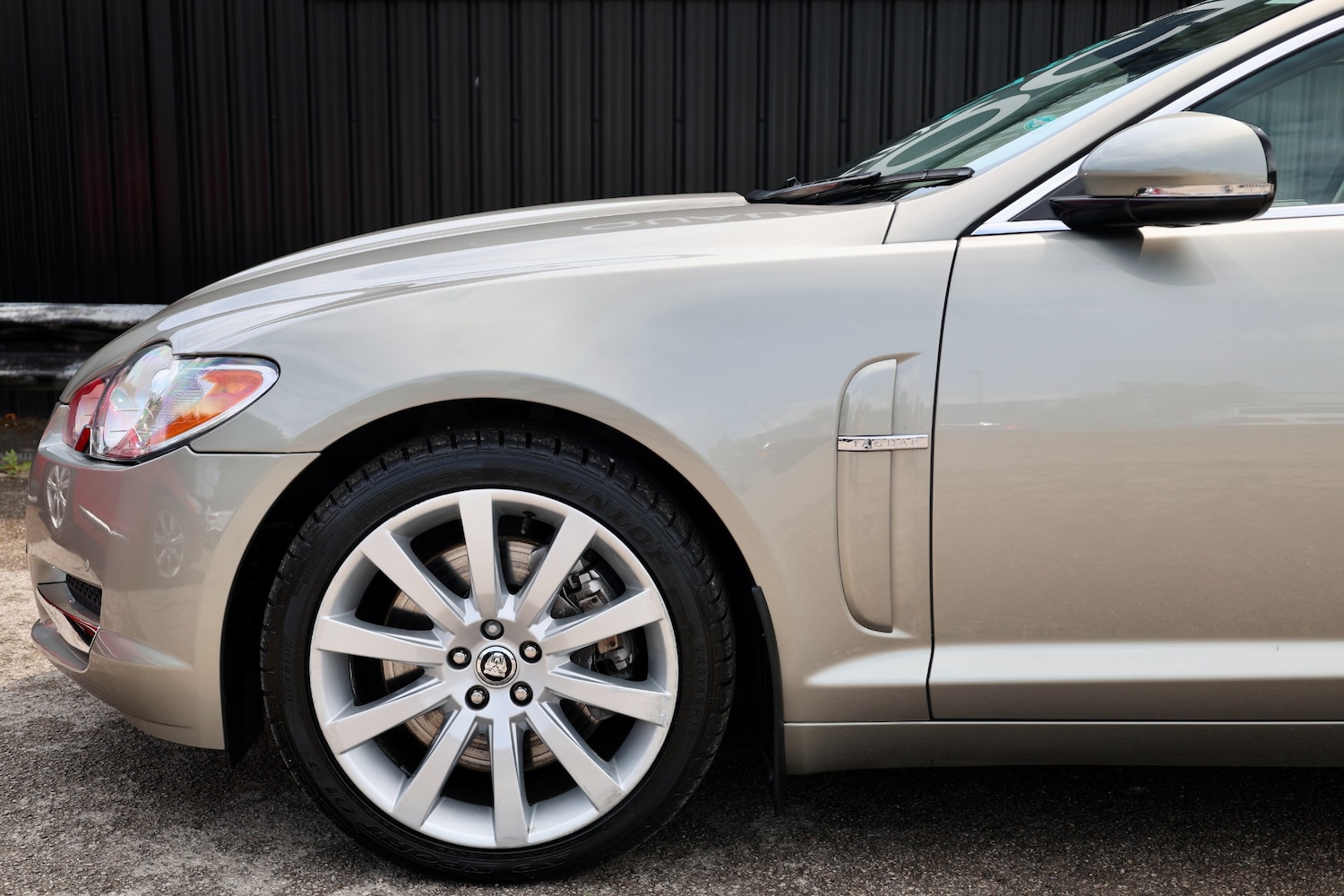 Used Jaguar XF 2009 for sale - 76493826: Photo 41