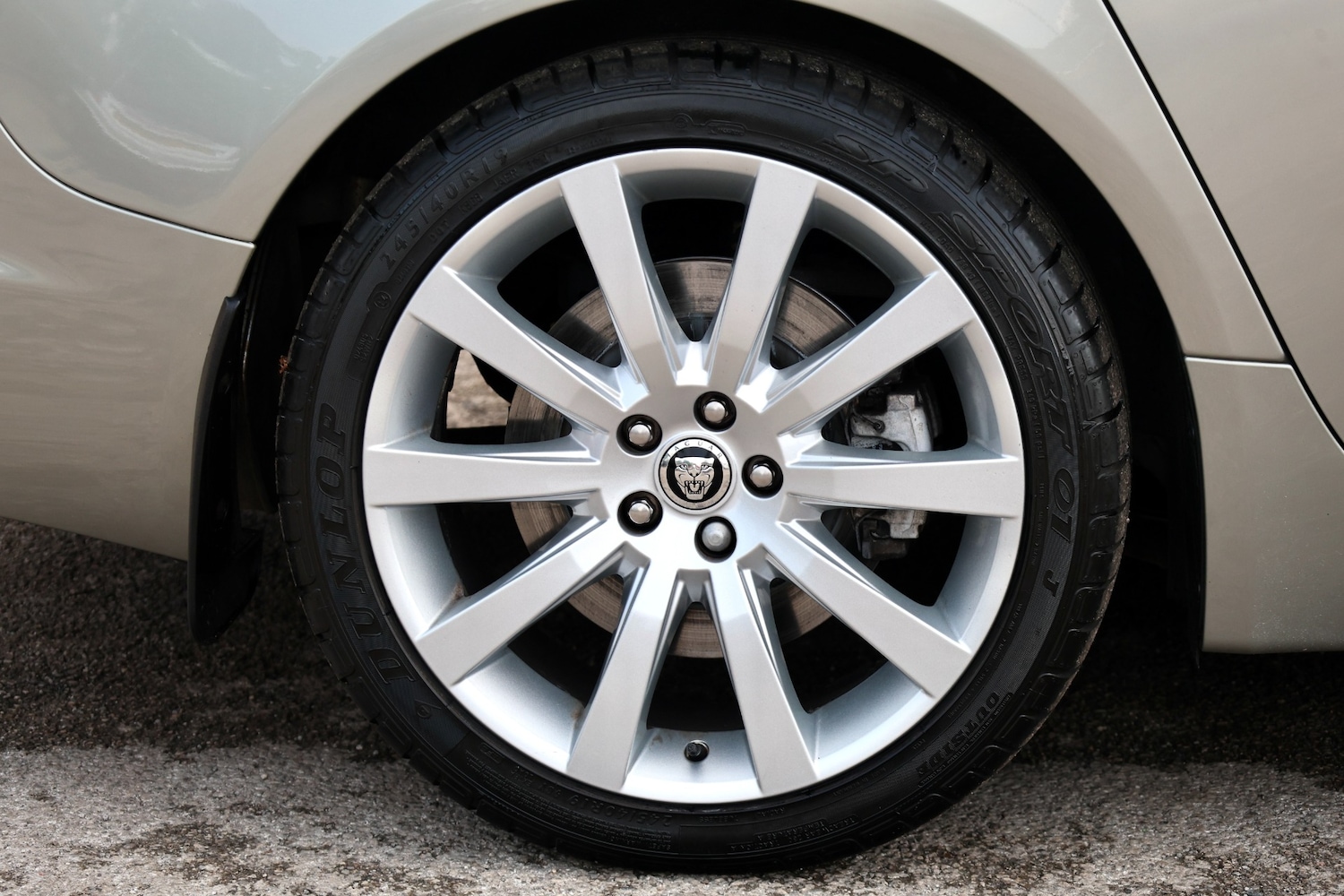 Used Jaguar XF 2009 for sale - 76493826: Photo 45