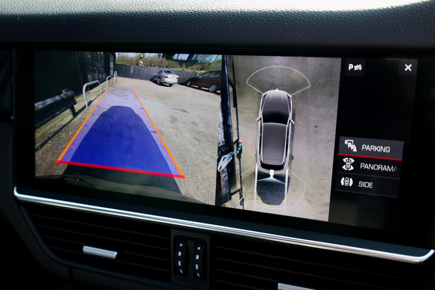 Used Porsche Cayenne 2018 for sale - 77807044: Photo 21