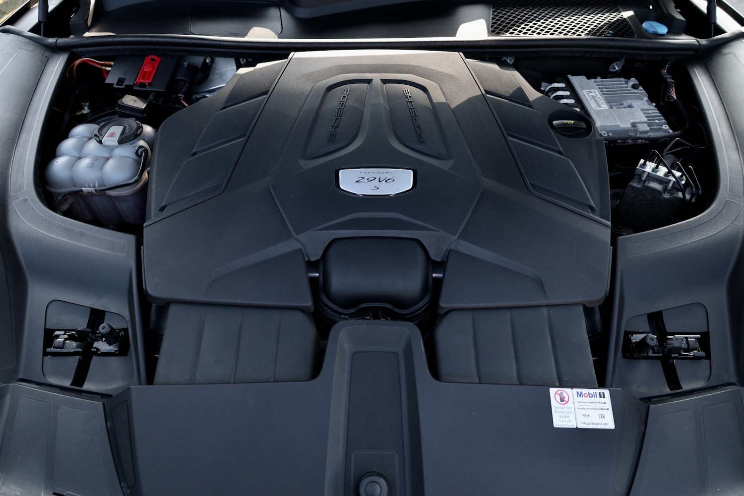 Used Porsche Cayenne 2018 for sale - 77807044: Photo 35