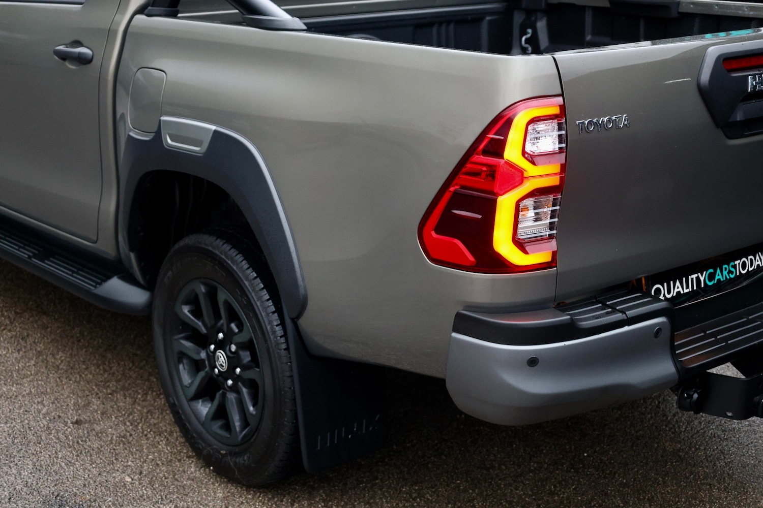 Used Toyota Hilux 2024 for sale - 76774411: Photo 24