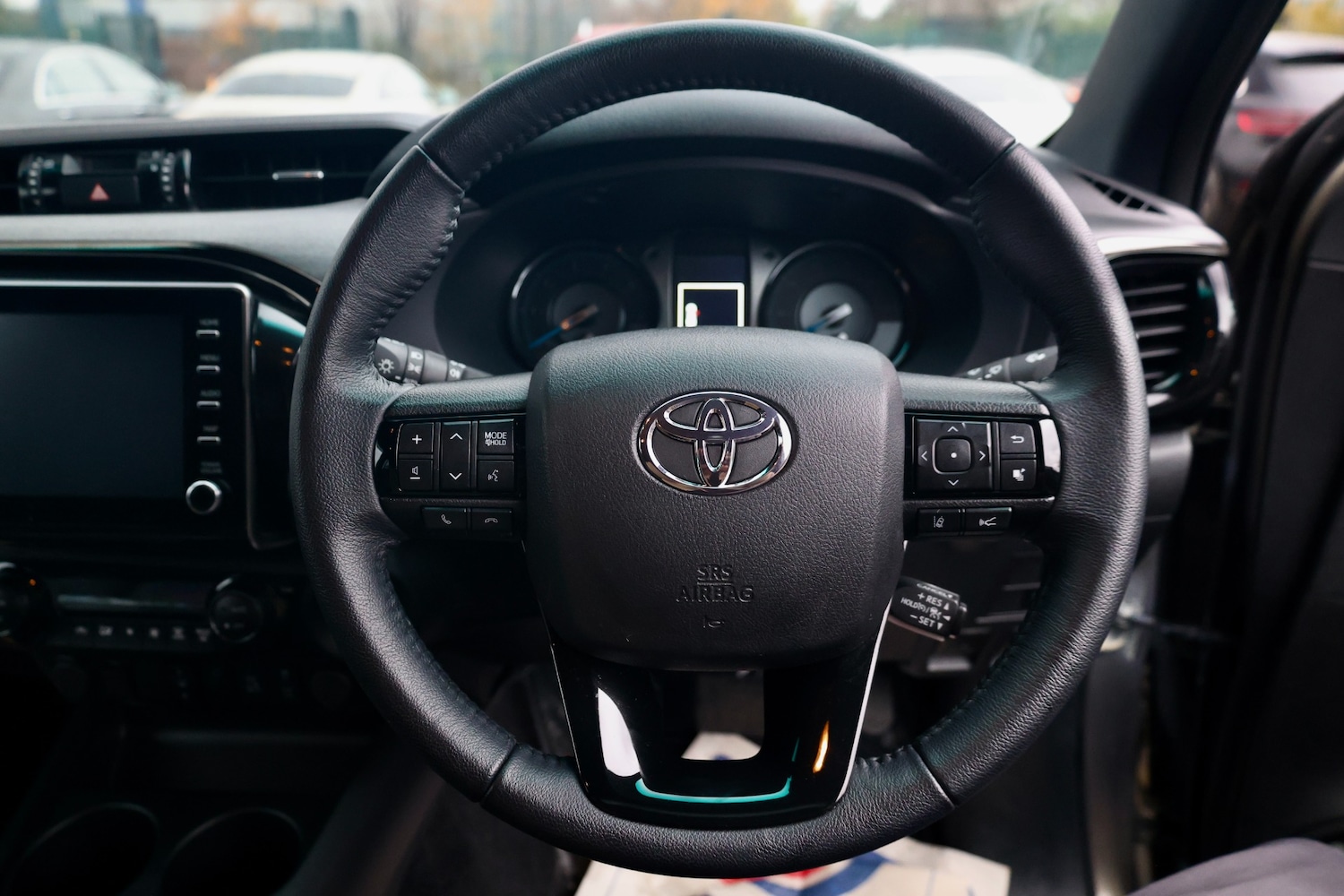 Used Toyota Hilux 2024 for sale - 76774411: Photo 30