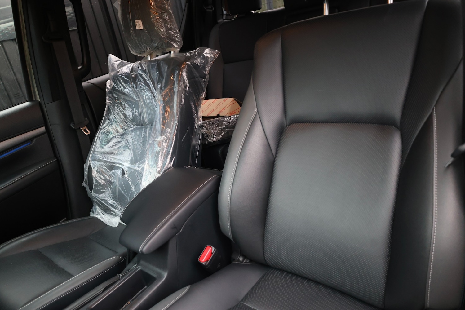 Used Toyota Hilux 2024 for sale - 76774411: Photo 45