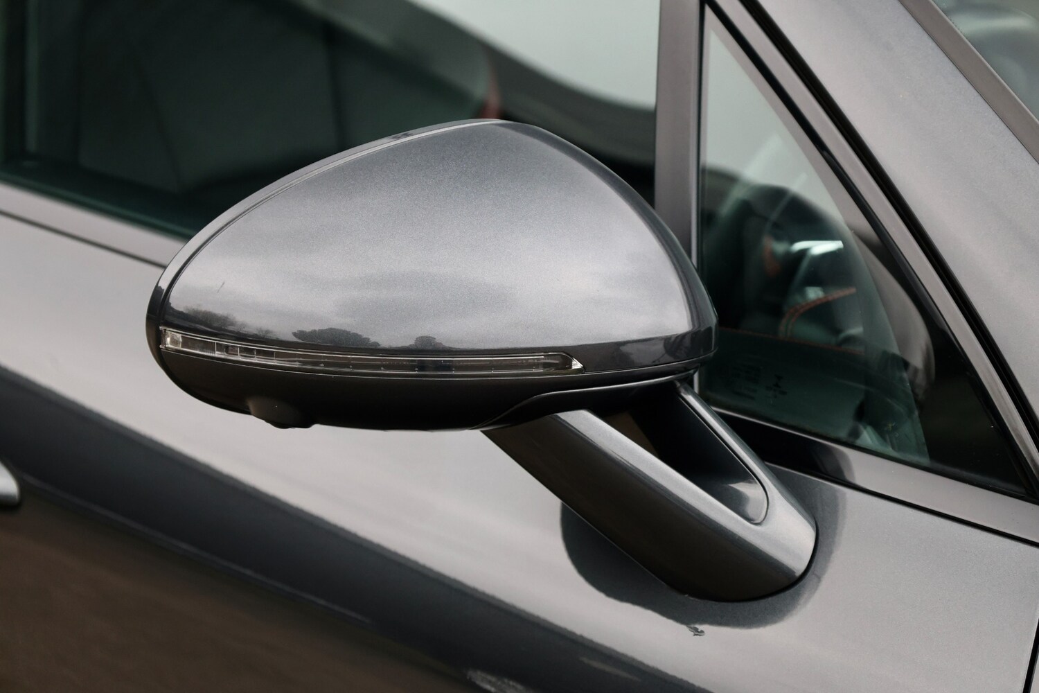 Used Porsche Macan 2018 for sale - 77477018: Photo 18