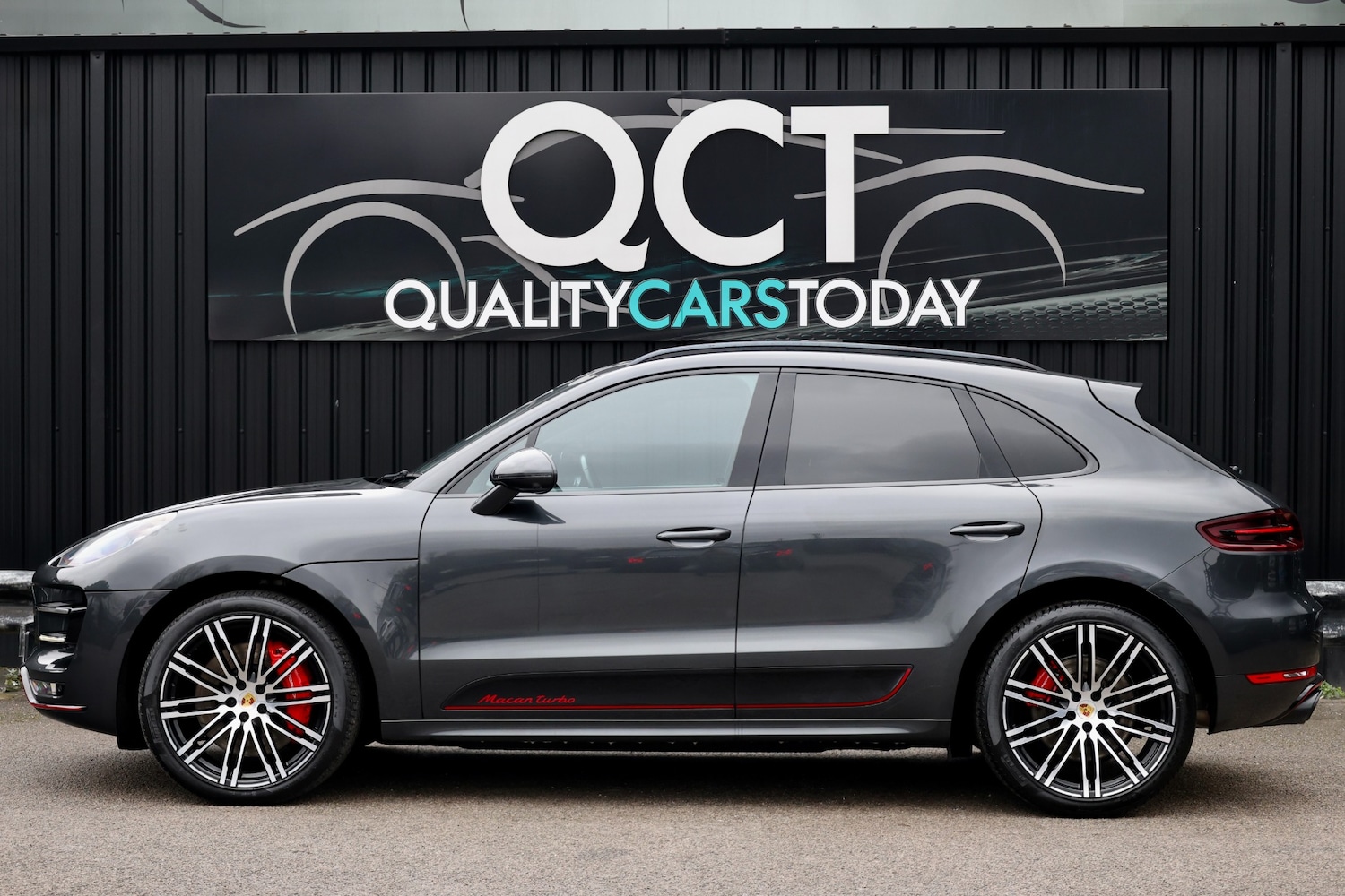 Used Porsche Macan 2018 for sale - 77477018: Photo 2