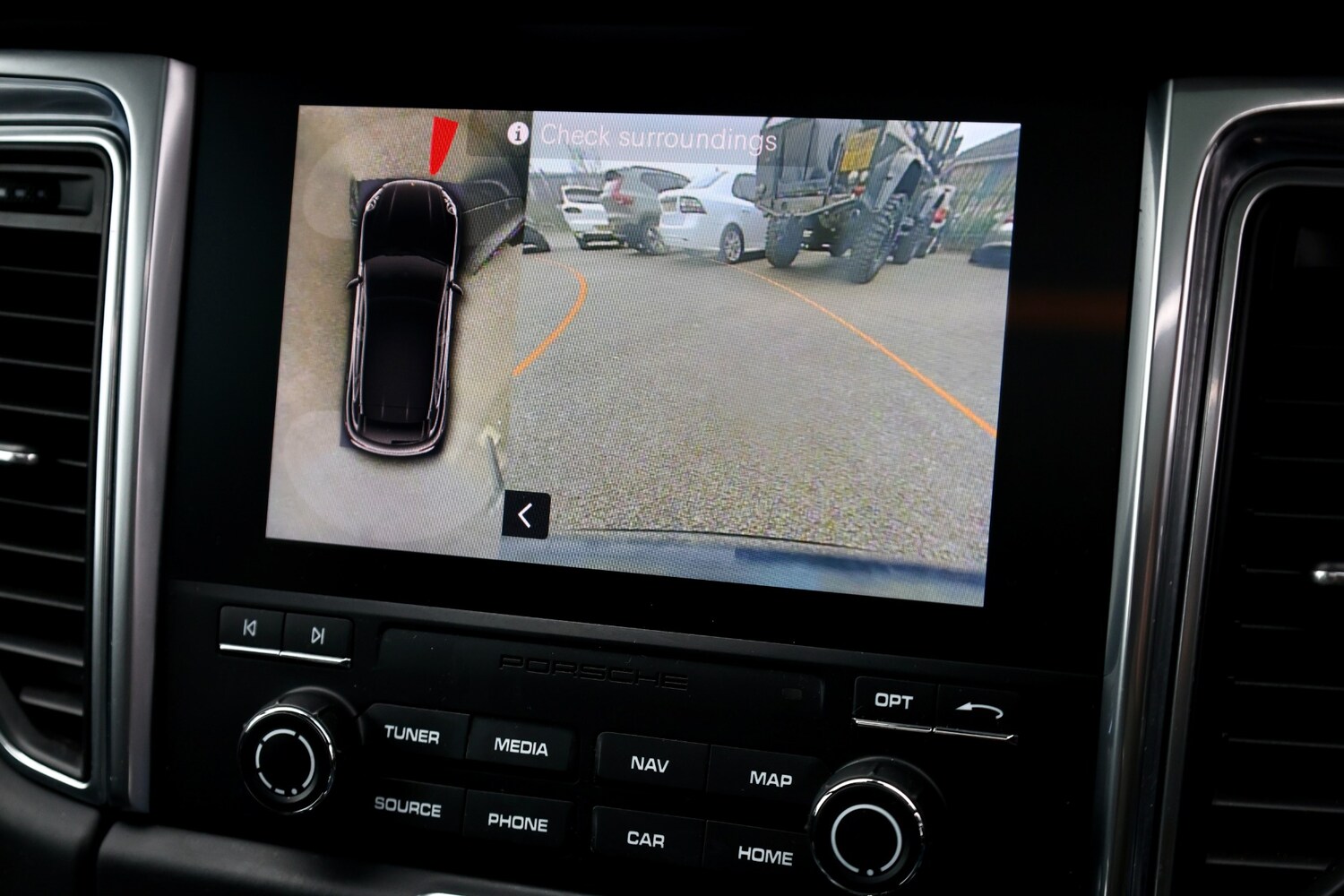 Used Porsche Macan 2018 for sale - 77477018: Photo 35