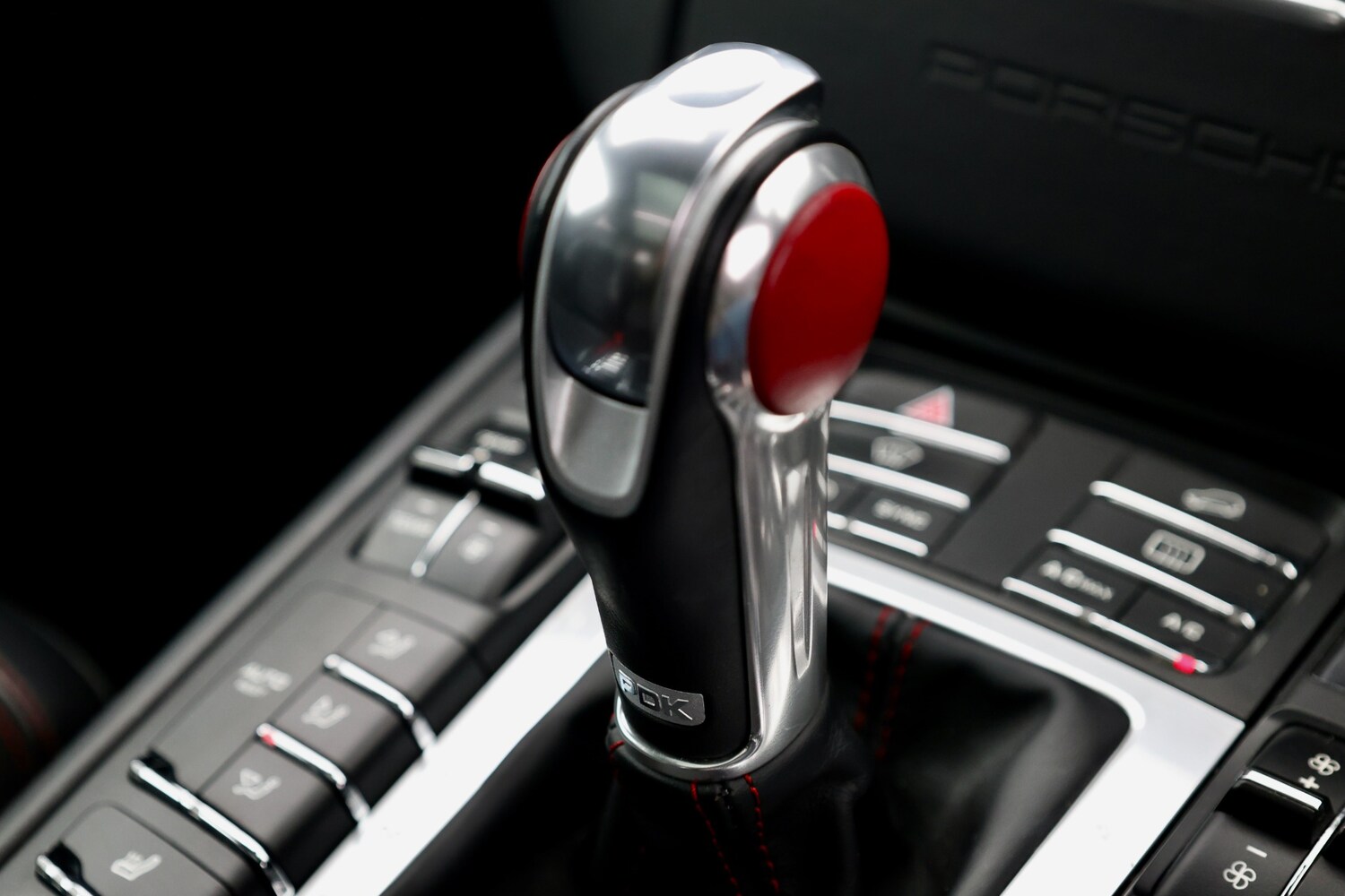 Used Porsche Macan 2018 for sale - 77477018: Photo 38