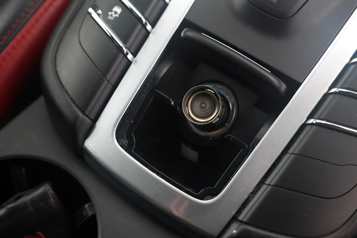 Used Porsche Macan 2018 for sale - 77477018: Photo 43