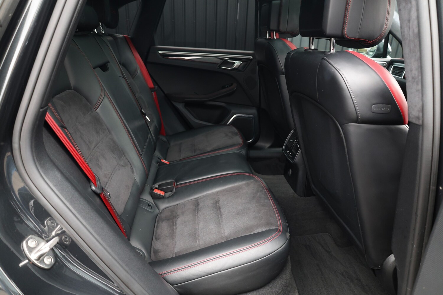 Used Porsche Macan 2018 for sale - 77477018: Photo 7