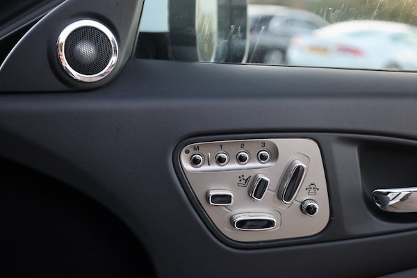 Used Jaguar XKR 2010 for sale - 72680343: Photo 17
