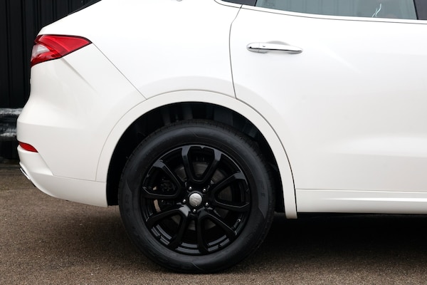 Used Maserati Levante 2016 for sale - 74962178: Photo 14