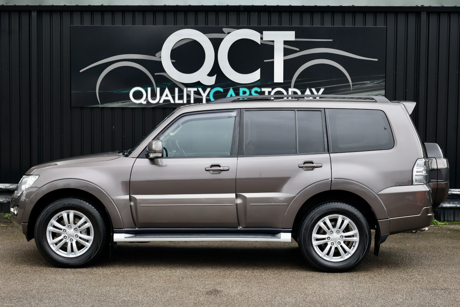 Used Mitsubishi Shogun 2015 for sale - 77721152: Photo 2