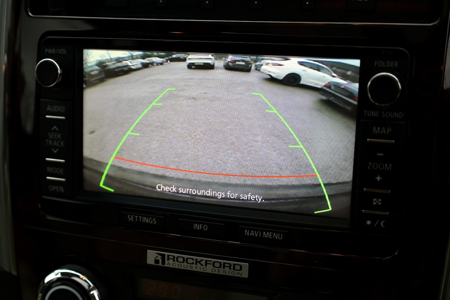 Used Mitsubishi Shogun 2015 for sale - 77721152: Photo 52