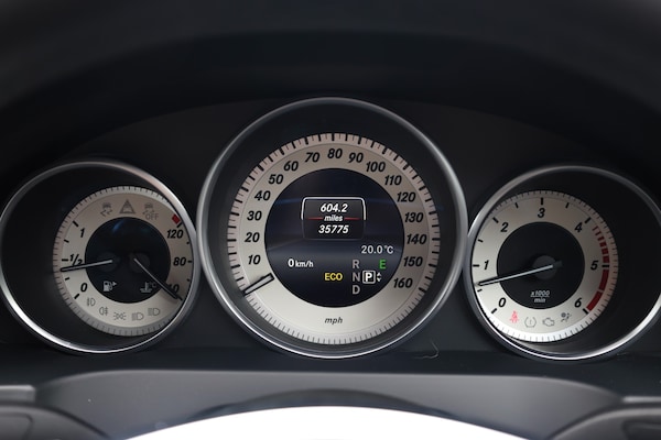 Used Mercedes-Benz E-Class 2015 for sale - 75661226: Photo 14