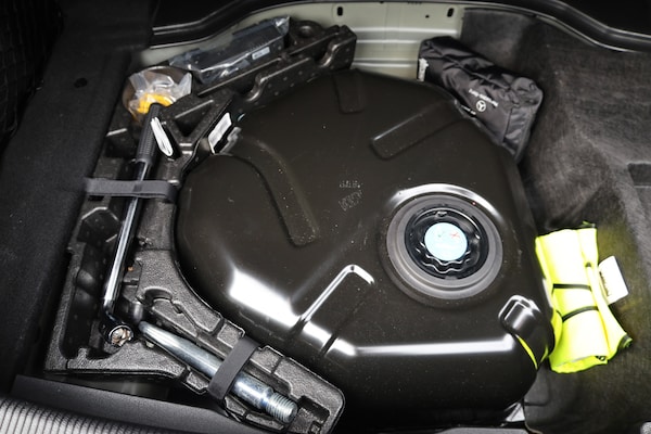 Used Mercedes-Benz E-Class 2015 for sale - 75661226: Photo 24