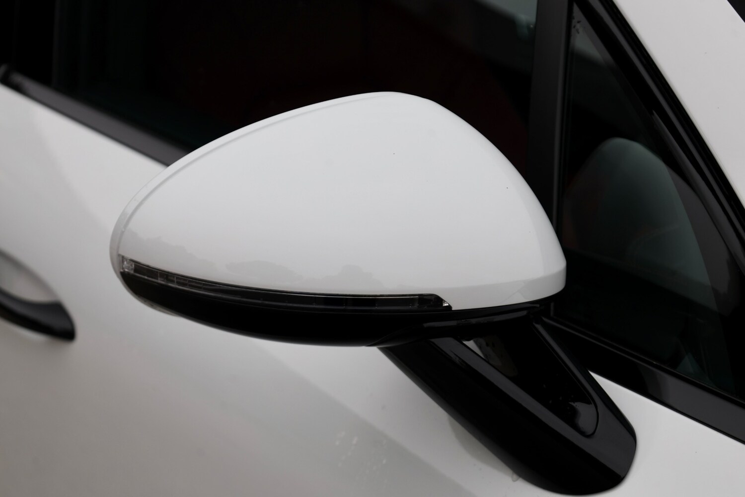 Used Porsche Macan 2025 for sale - 76256949: Photo 15