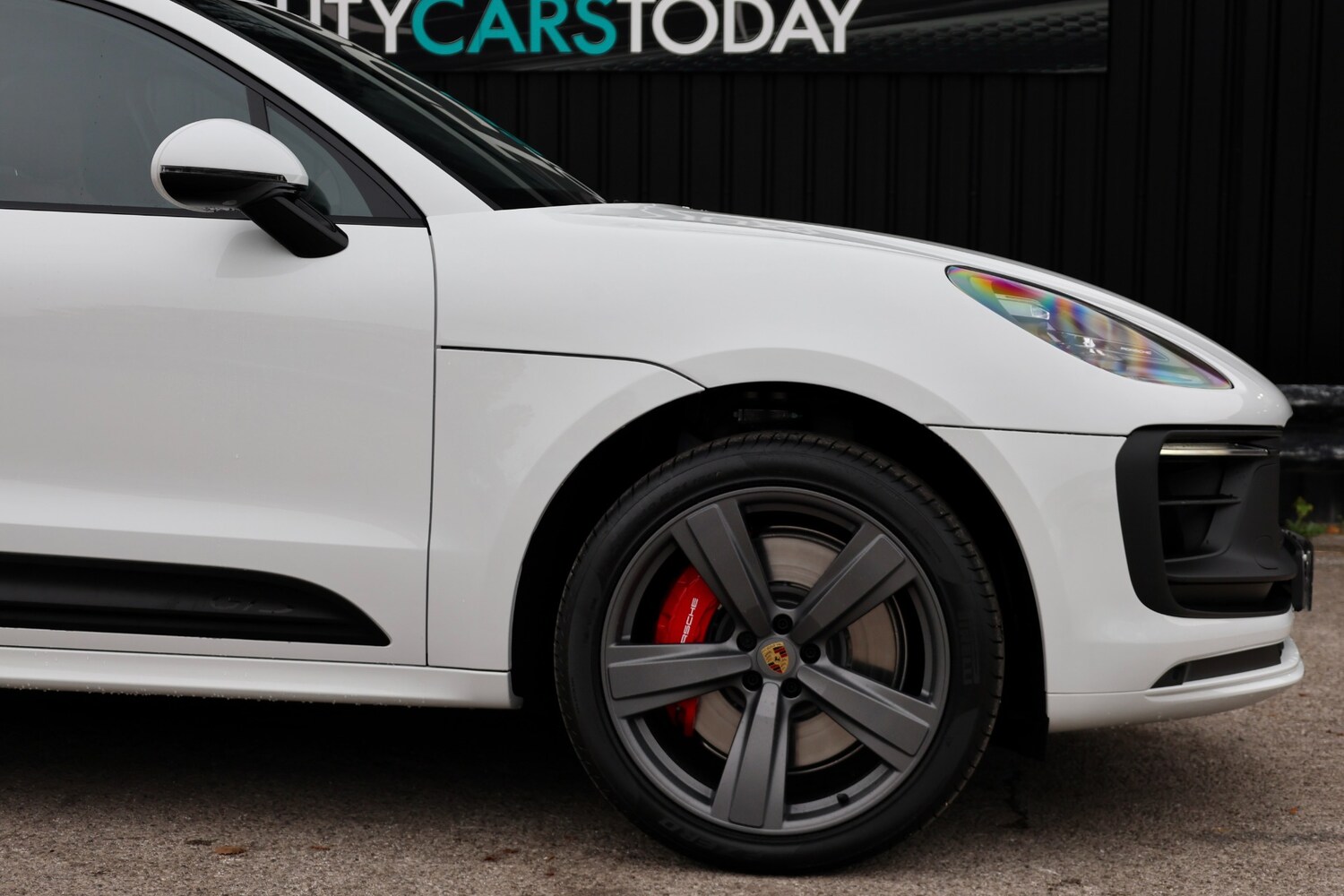 Used Porsche Macan 2025 for sale - 76256949: Photo 30