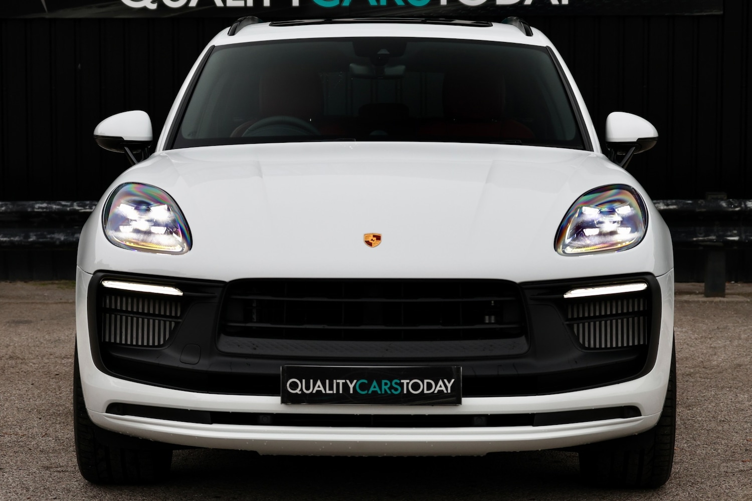Used Porsche Macan 2025 for sale - 76256949: Photo 4