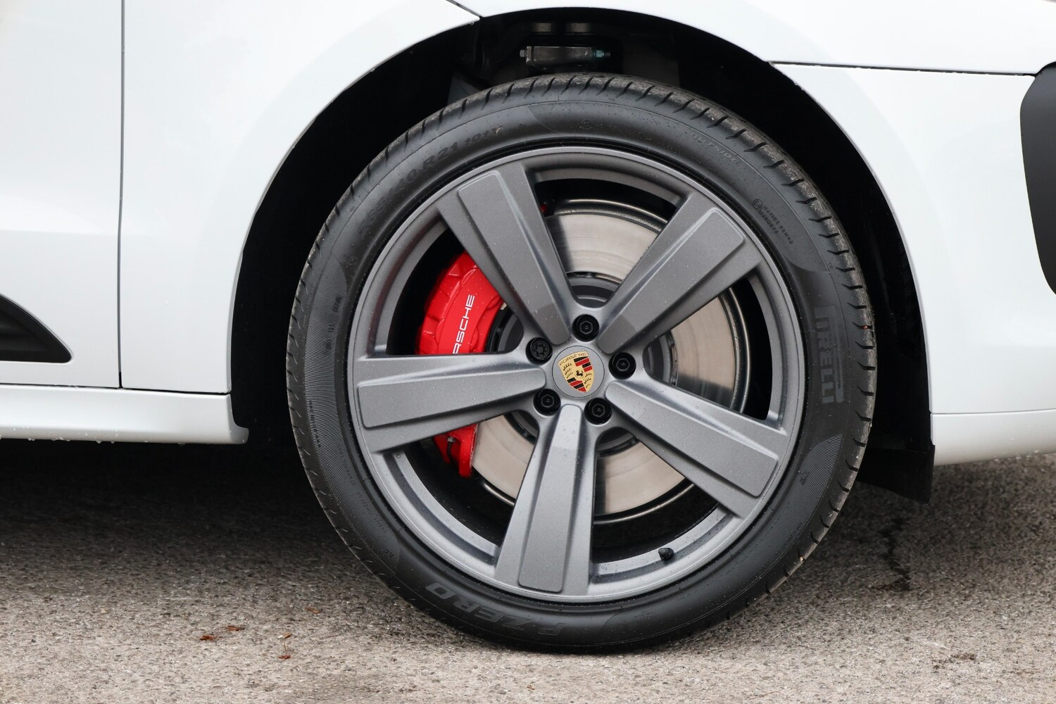 Used Porsche Macan 2025 for sale - 76256949: Photo 40