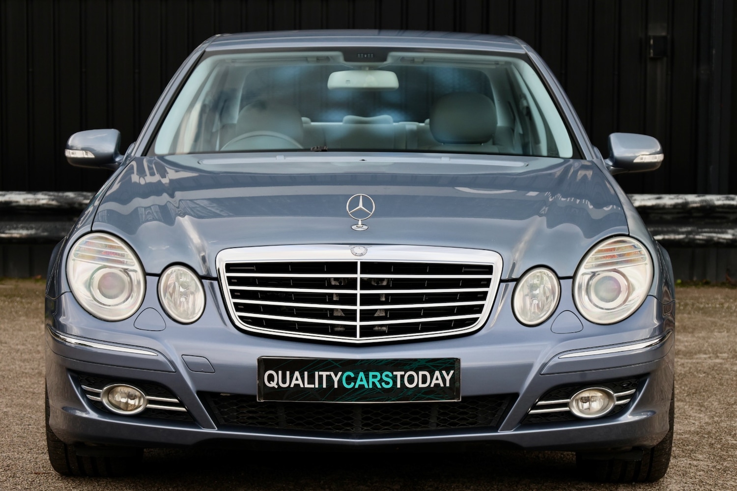 Used Mercedes-Benz E Class 2006 for sale - 77349706: Photo 4