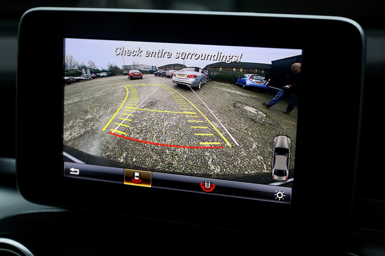 Used Mercedes-Benz GLC 2017 for sale - 77409051: Photo 40