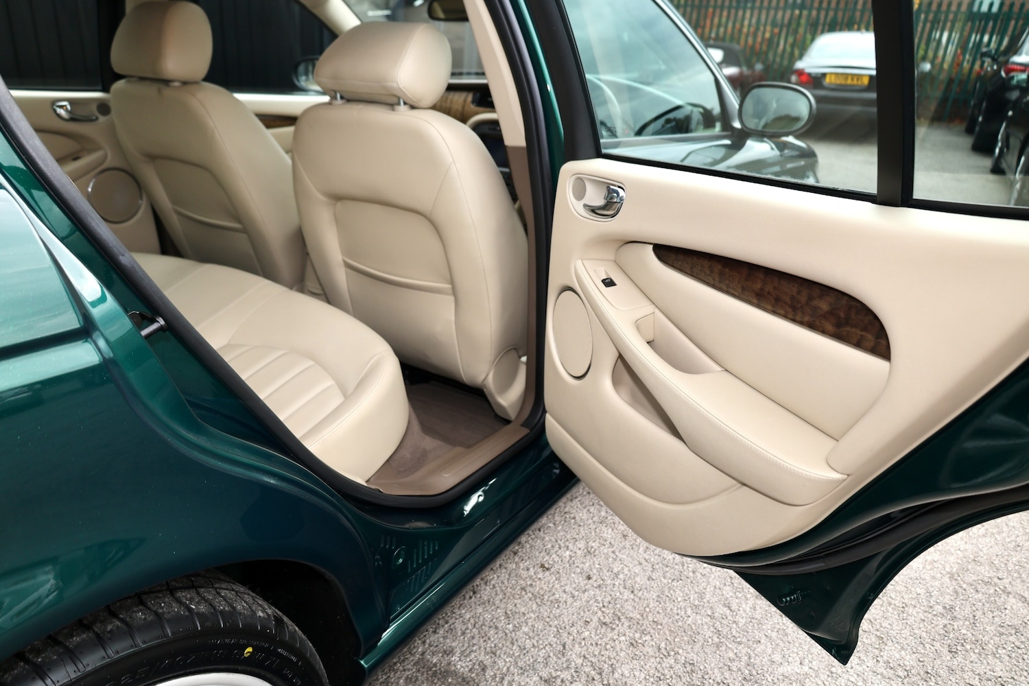 Used Jaguar X-Type 2007 for sale - 76518528: Photo 22