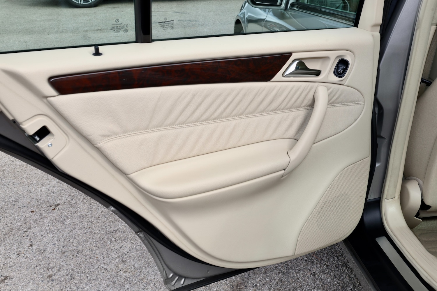 Used Mercedes-Benz C Class 2006 for sale - 77107393: Photo 32